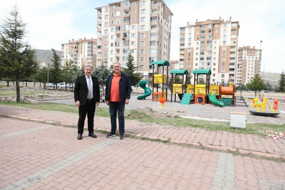 şairler parkı