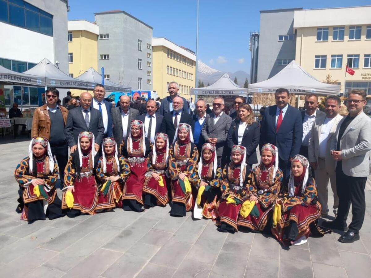 Develi’de Hem Damaklar Şenlendi Hem Ufuklar Açıldı!