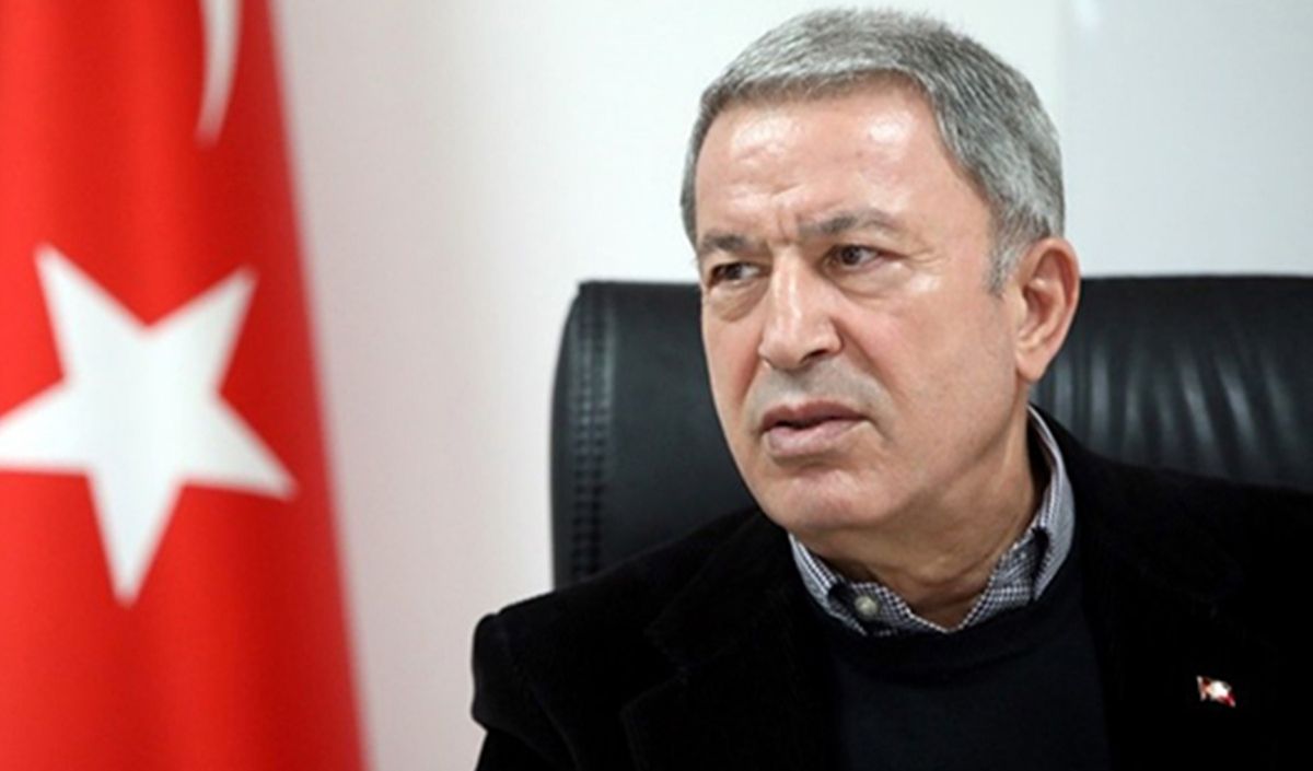 Hulusi Akar

Kayseri milletvekillerinden yaş olarak en büyüğünün 73 ile Hulusi Akar olduğu görüldü. 1952 yılında Kayseri’de doğan Hulusi Akar, Genel Kurmay Başkanı ve Milli Savunma Bakanı olarak görev yaptı. Hulusi Akar şimdilerde ise AK Parti Kayseri Milletvekili ve TBMM Milli Savunma Komisyonu Başkanı olarak görev yapıyor. 