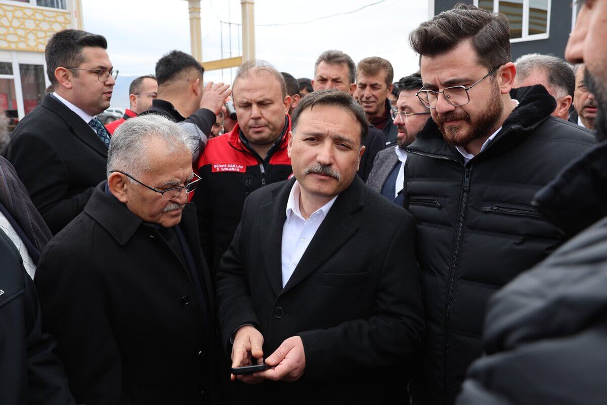 vali gökmen çiçek