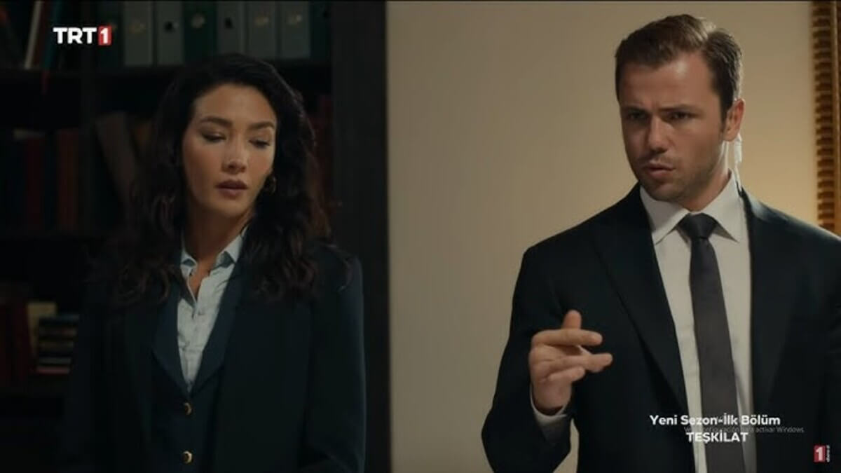 Aybüke Pusat ve Tolga Sarıtaş
