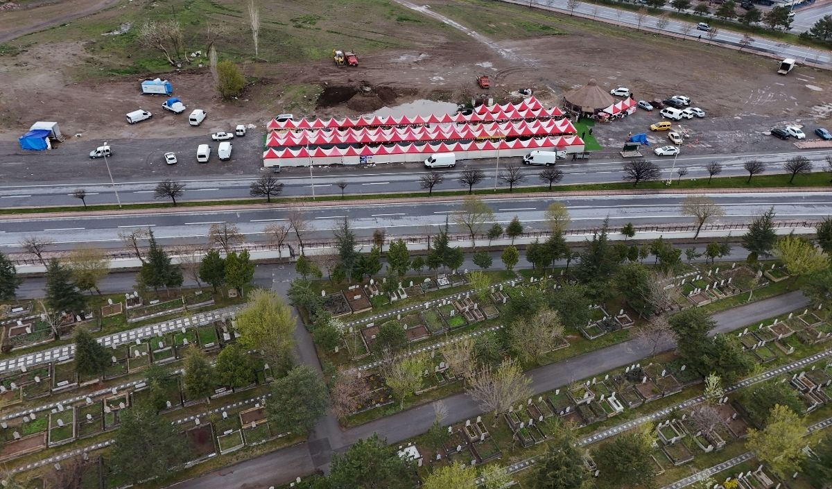 Kayseri Mezarlık Karşısı Şenlik (1)