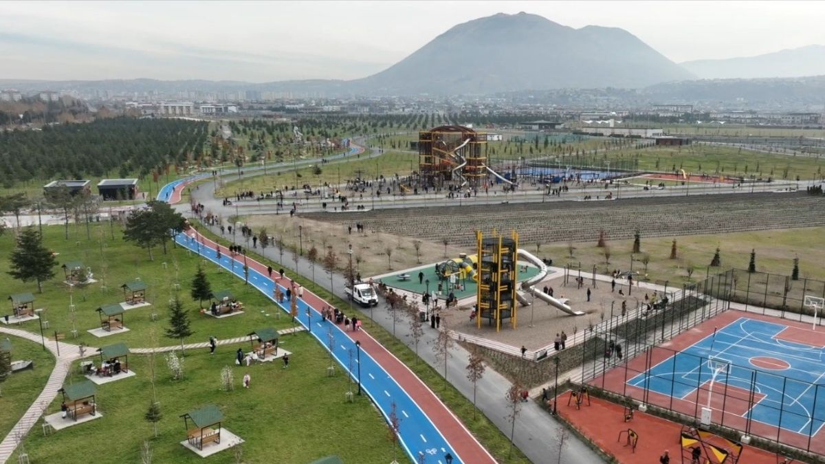 Kayseri’de 1 Mayıs’ta Herkes Orada Toplanacak! Başkan Büyükkılıç’tan Davet Var (1)