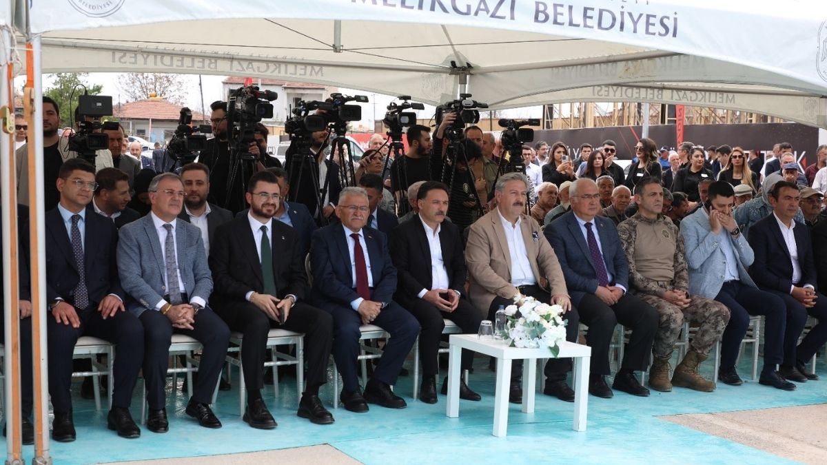 Kayseri’de 20 Blok 794 Dairenin Temeli Atıldı! Güncel Maliyeti Dudak Uçuklattı (1)