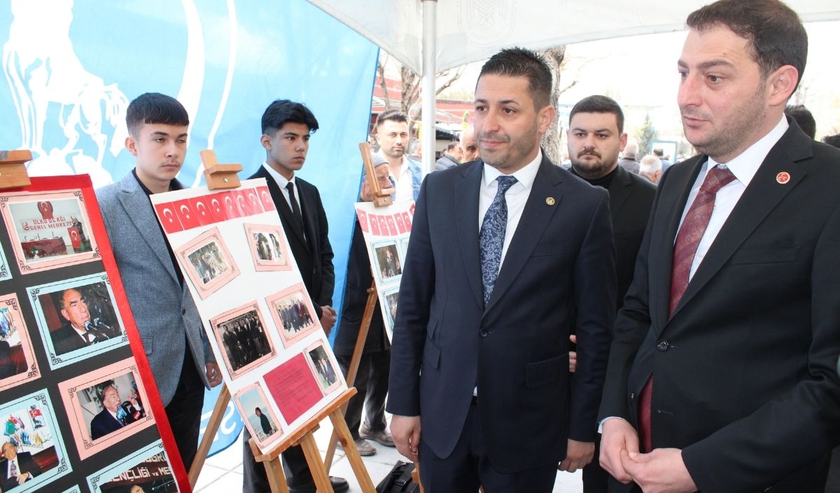 Mhp'nin Kurucusu Alparslan Türkeş Memleketi Kayseri'de Böyle Anıldı! (2)