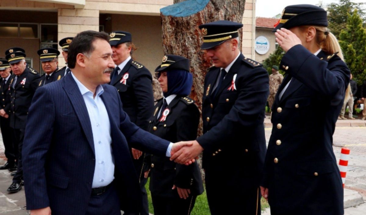Polist Haftası Program Kayseri Valisi Gökmen Çiçek (2)