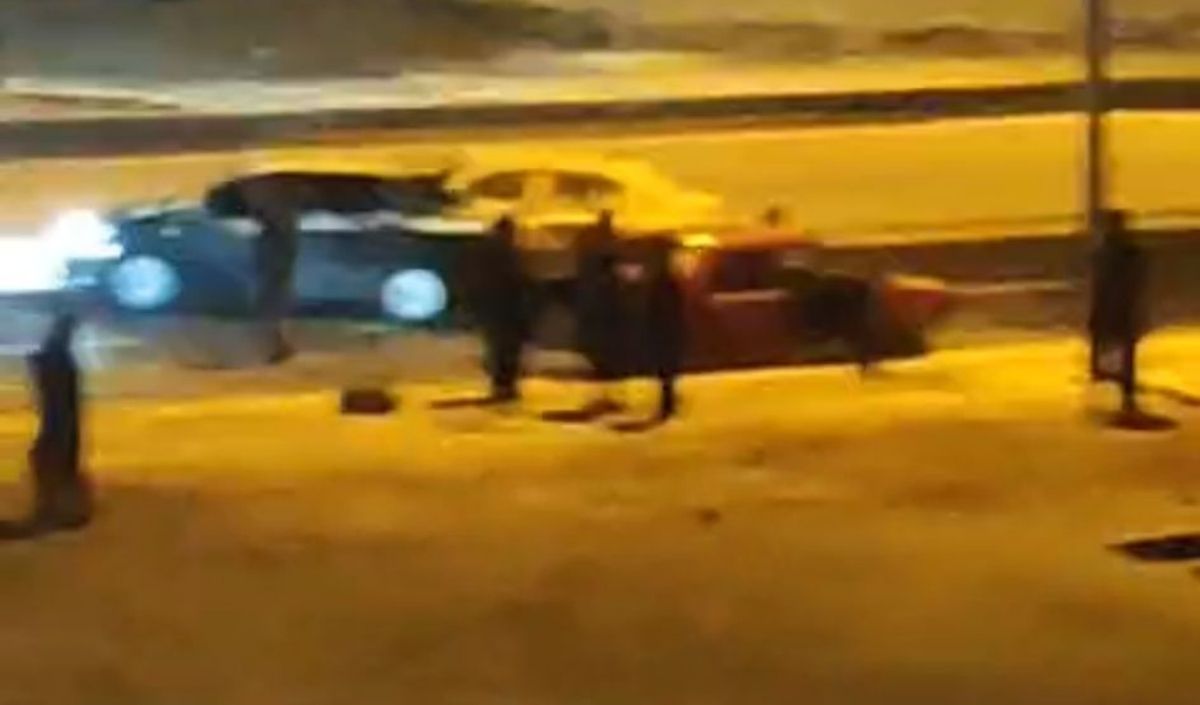 Zincirleme Kaza 8 Araç Birbirine Girdi (3)