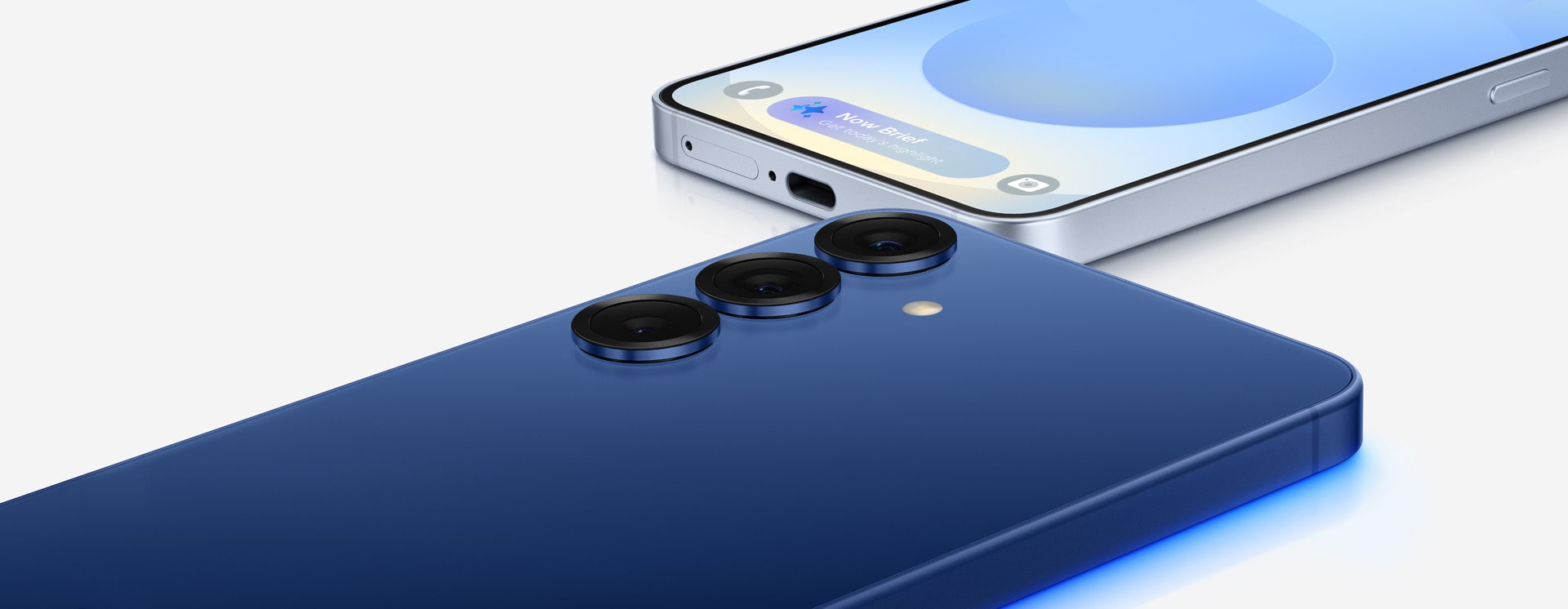 Galaxy S25 FE’nin MediaTek Dimensity işlemciyle geleceği iddiası, bu tartışmalara yeni bir boyut kazandırıyor. MediaTek’in son yıllarda ürettiği yüksek performanslı çip setleri, uygun maliyetle güçlü bir alternatif sunuyor. Eğer Dimensity 9400 kullanılırsa, S25 FE’nin hem oyun hem de günlük kullanımda akıcı bir deneyim sunması bekleniyor.