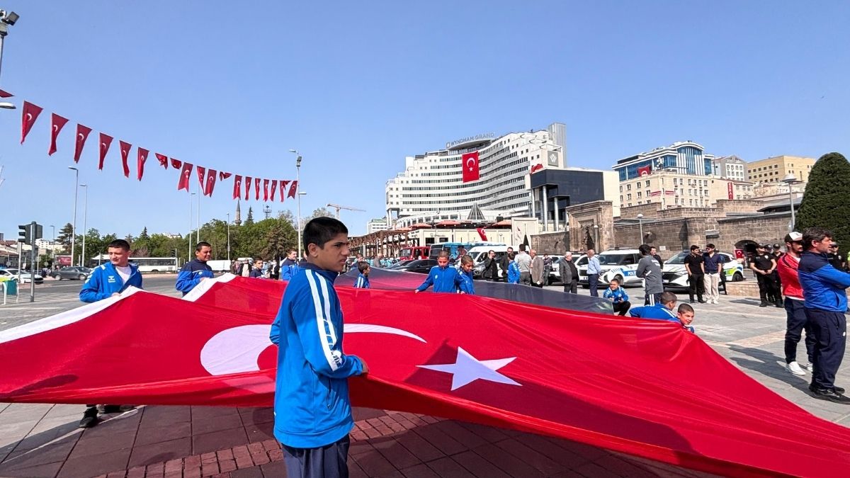 19 Mayıs Kayseri (3)-1
