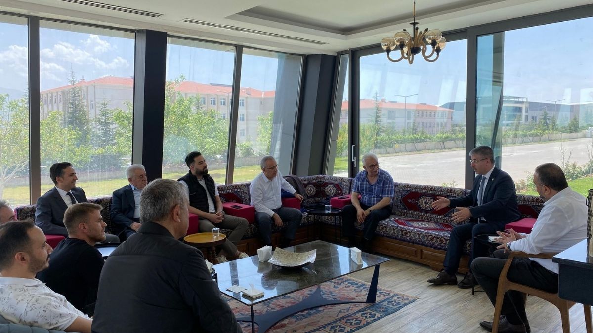 Ak Parti Kayseri Milletvekili İncesu’da! Bakın Kimleri Dinleyip Not Aldı (2)