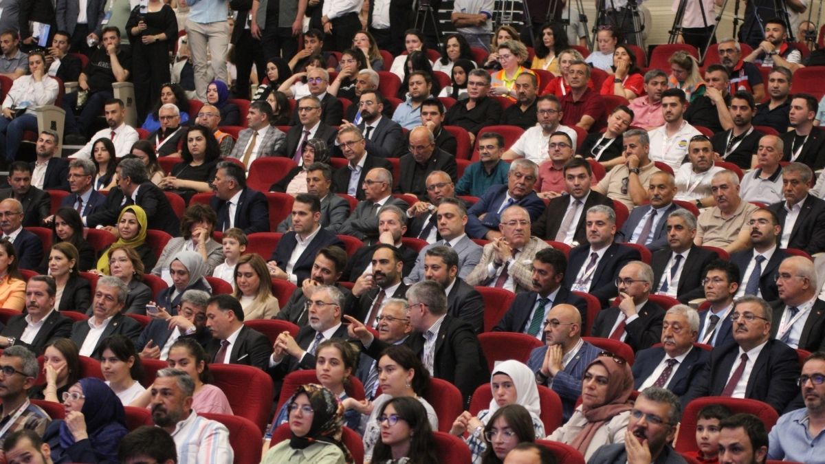 Bakan Işıkhan Kayseri'den Temel Hedeflerini Açıkladı! (5)