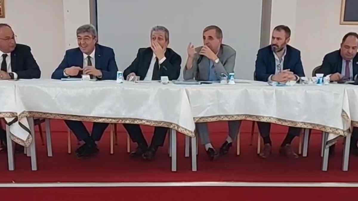 Dursun Ataş Sözlerini Unuttu (5)