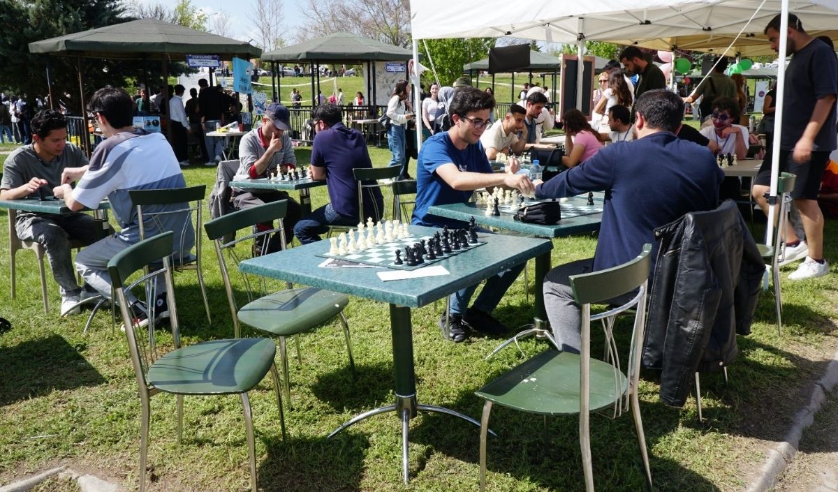 Duygu (90)