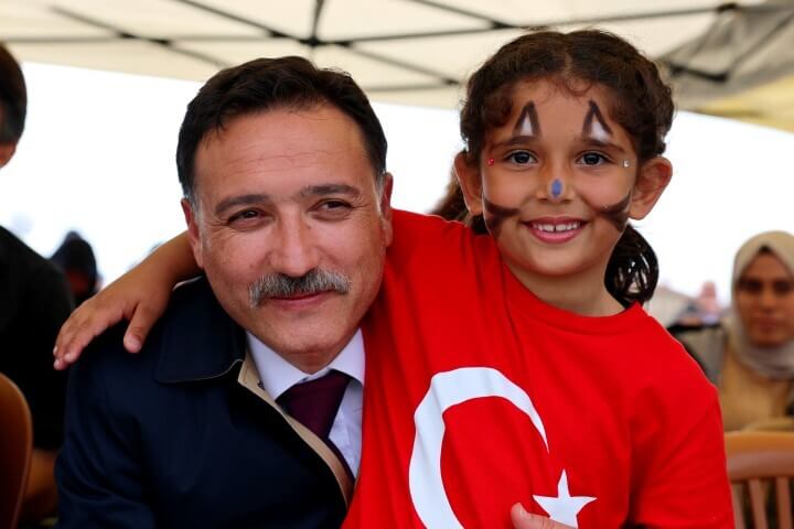 vali gökmen çiçek