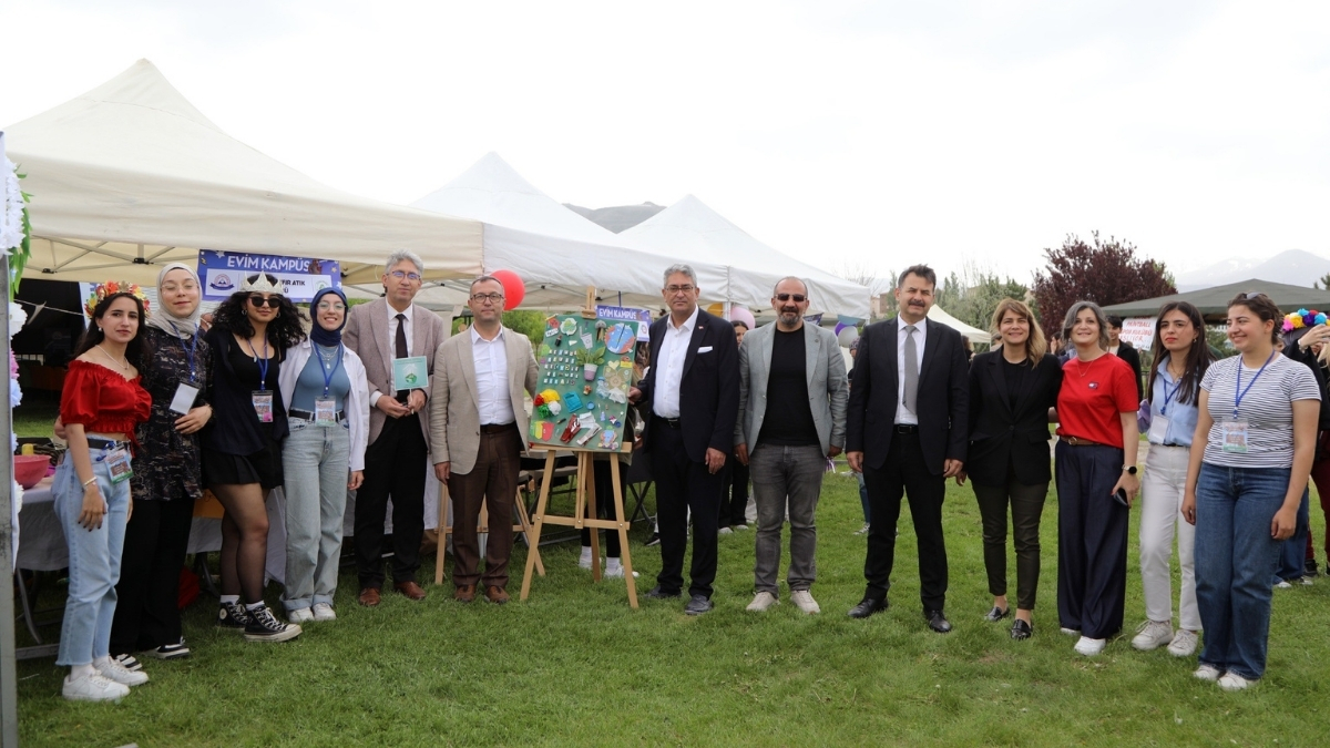 Erciyes Üniversitesi Bahar Buluşması Üm (3)
