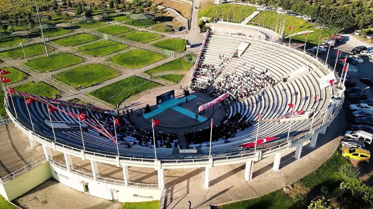 Erciyes Üniversitesi Bahar Şenlikleri (2)