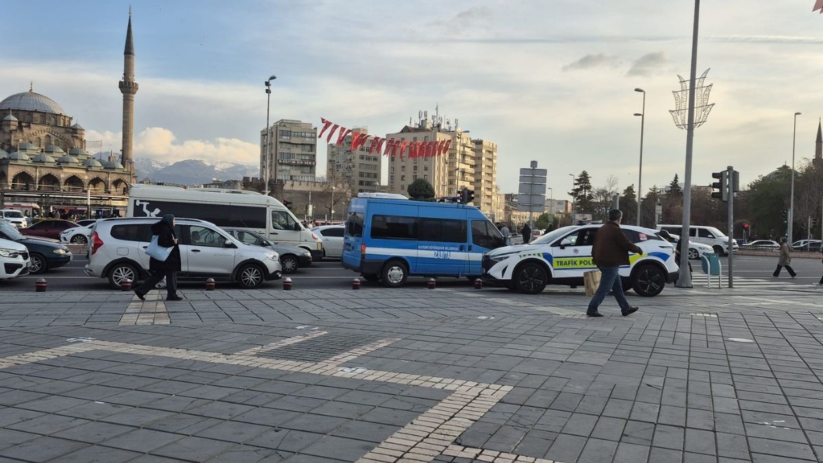 Her Geçen Gün Artıyor! Kayseri’de Sayıları Yarım Milyona Ulaştı (2)