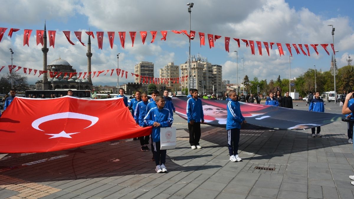 Kayseri Gençlik Haftası Kutlamaları (3)