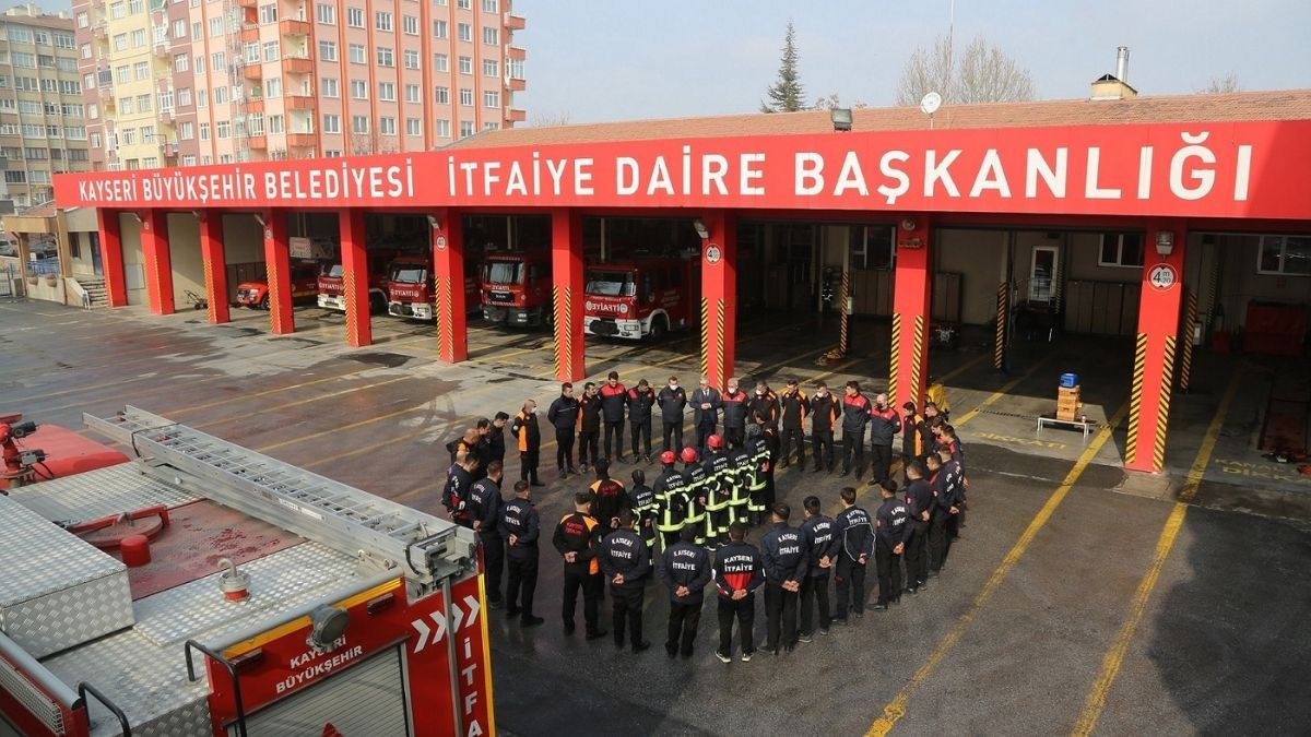 Kayseri Milletvekili ‘En Acı Örneğin Yaşadık’ Diyerek Açıkladı! Bir Çatı Altında Birleşmeli (1)