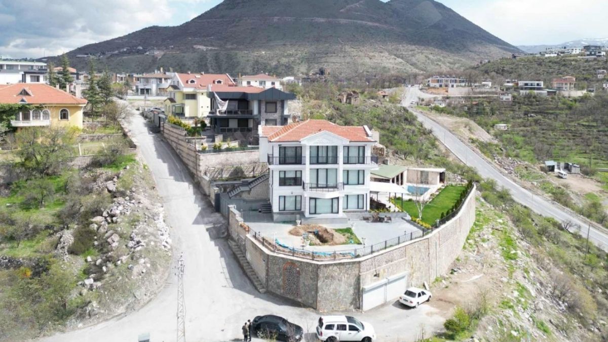 Kayseri Özel Tasarım Villa (4)