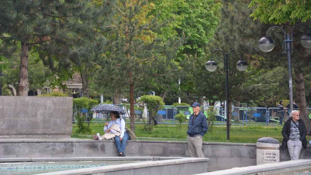 Kayseri'de 1 Mayıs Kutlamaları Başladı! Mekan Değişmedi (1)