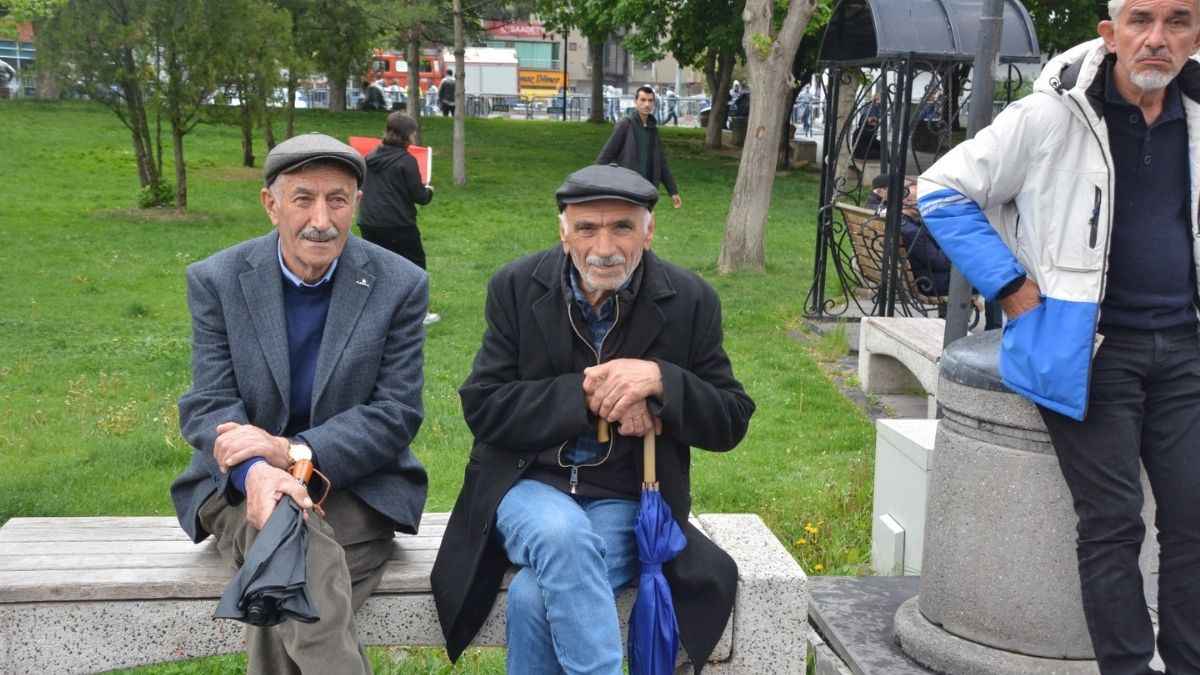 Kayseri'de 1 Mayıs Kutlamaları Başladı! Mekan Değişmedi (5)