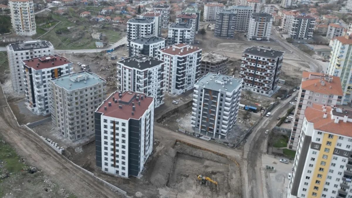 Kayseri'de 2 Mahalle Daha Yenileniyor! 114 Daire, 4 Dükkan Için Kritik Ihale (4)