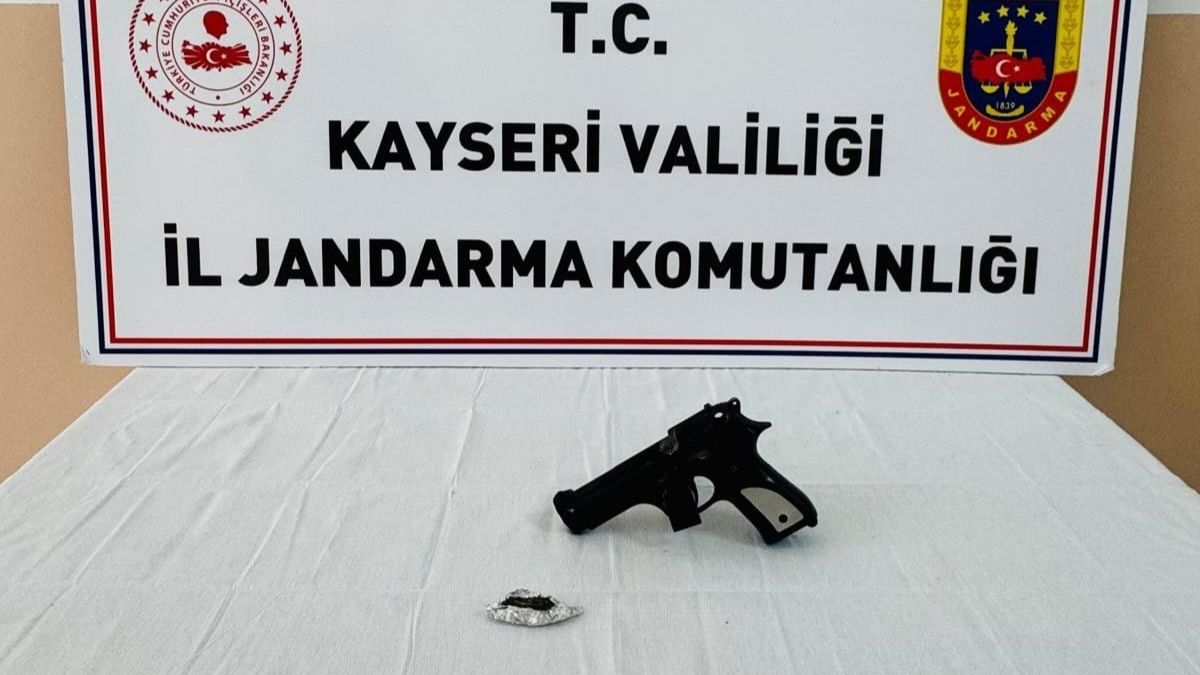 Kayseri'de Define Bulmak Için Toplanılan Eve Operasyon! 5 Kişi Gözaltında