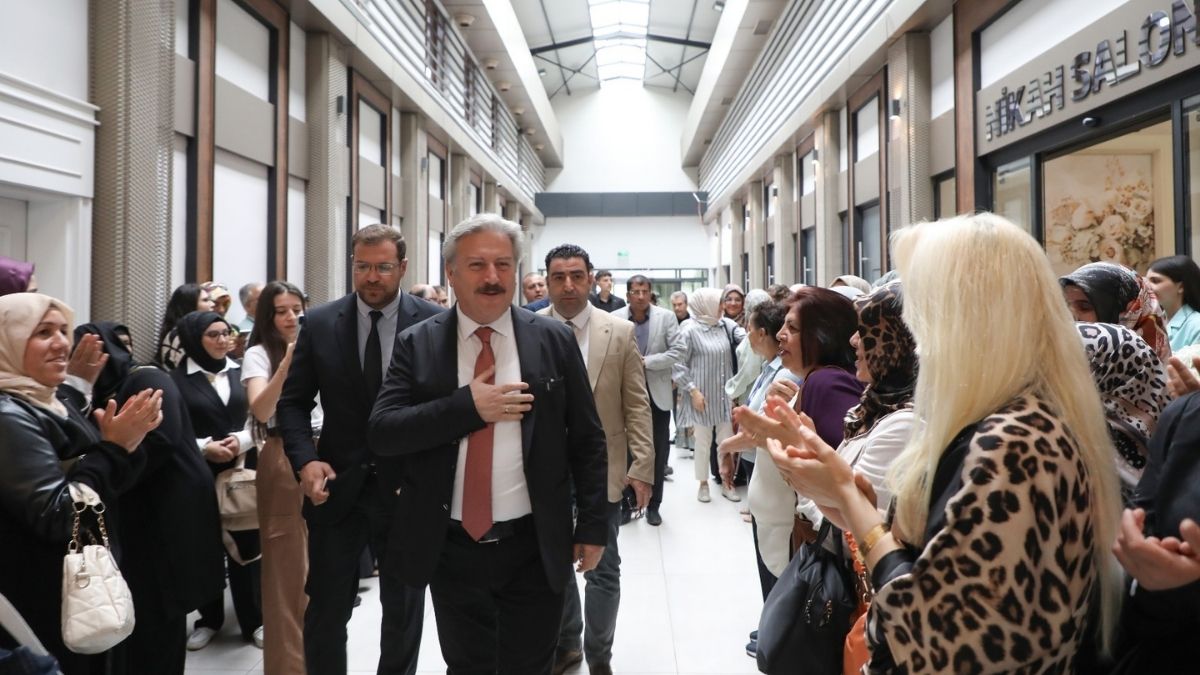 Kayseri’de Eserler Göz Kamaştırdı! Bakan Bir Daha Bakıyor (2)