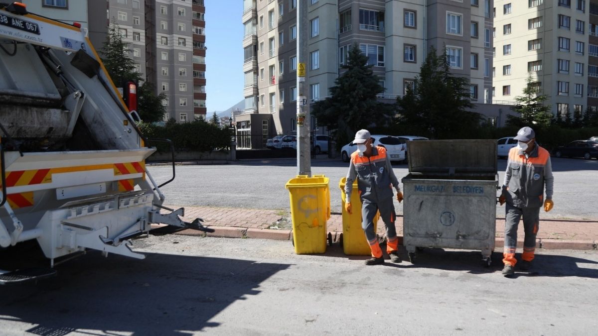 Kayseri'de O Belediyenin Bütçesinin 3'Te Biri Çöpe Gidiyor! Günlük 440 Ton (2)