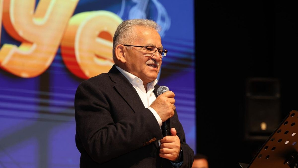 Kayseri'nin Yeni Müzik Grubu Ilk Konserini Verdi Milletvekili Ve Belediye Başkanları Da Katıldı (2)