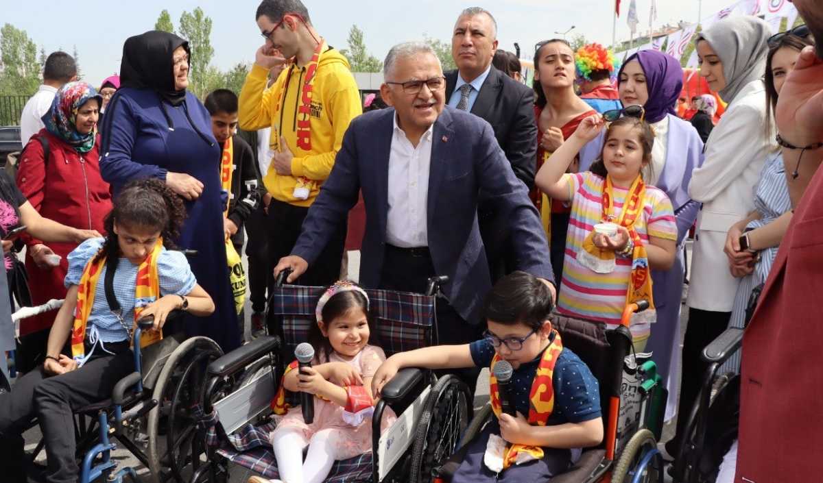 Kayseriye Müjde Üstüne Müjde (1)
