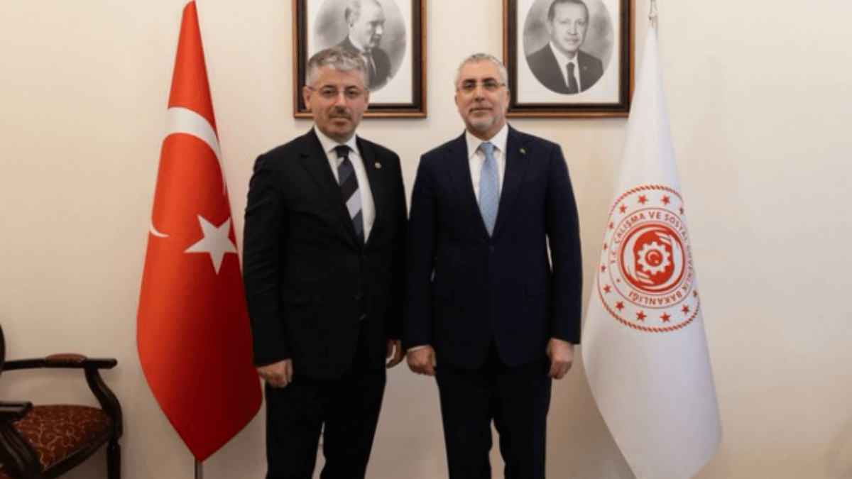 Vedat ışıkhan