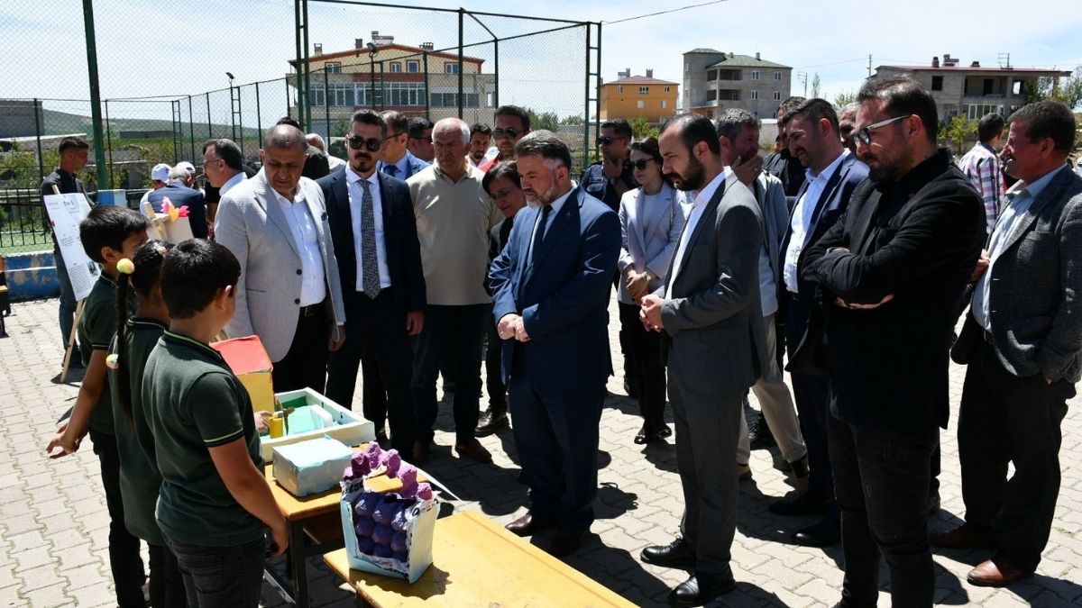 Tübi̇tak 4006 (1)