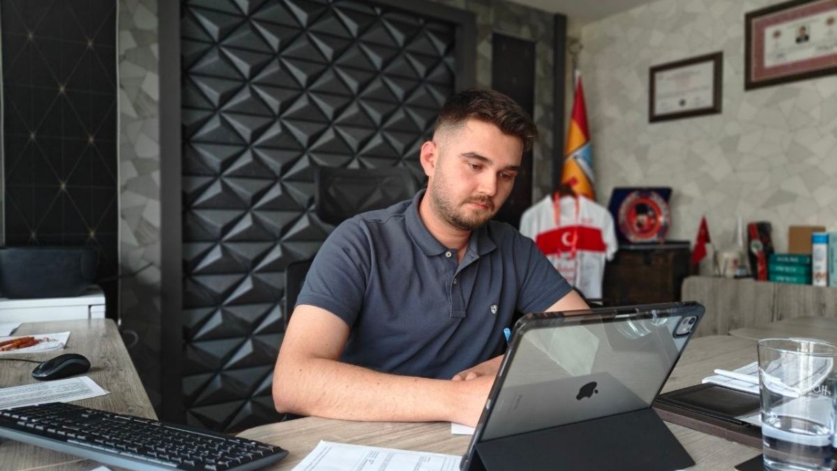 İş Verenler (3)