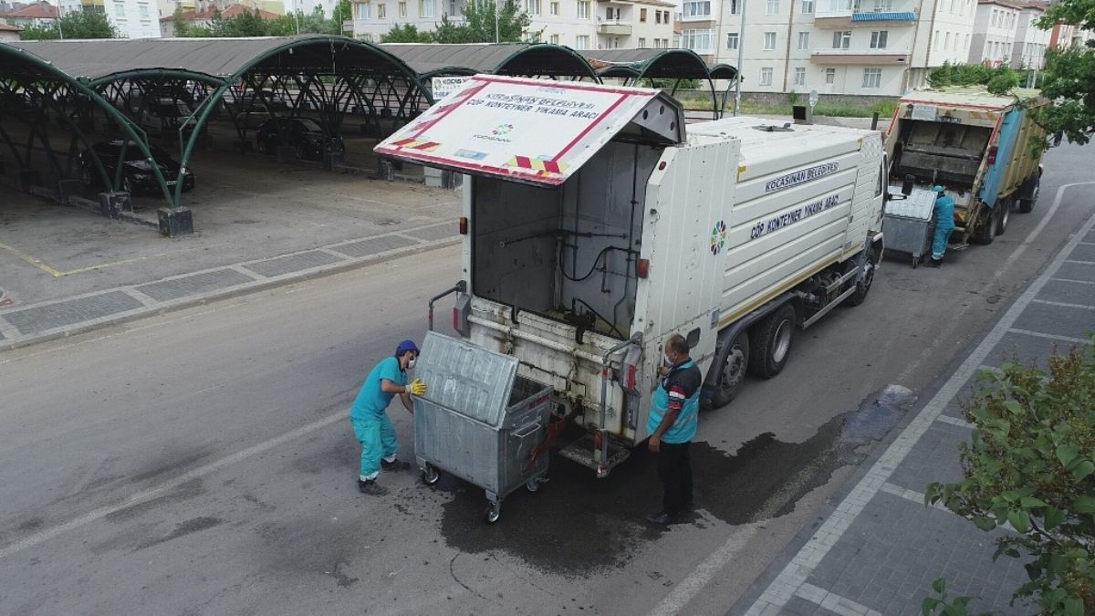 600 Çöp Konteyner (2)