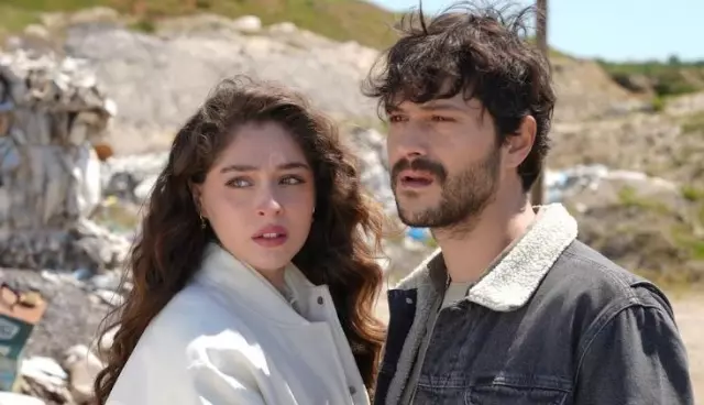 Bir Senelik Seruven Sona Erdi Leyla Dizisi Icin 18786782 8208 M