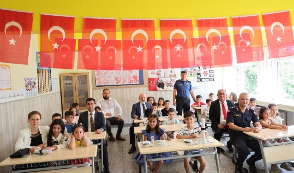 Çolakbayrakdar Karne Günü