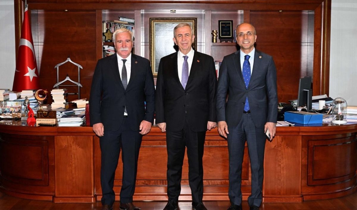 Deniz Yağan Aşkın Genç Mansur Yavaş Ziyaret (1)