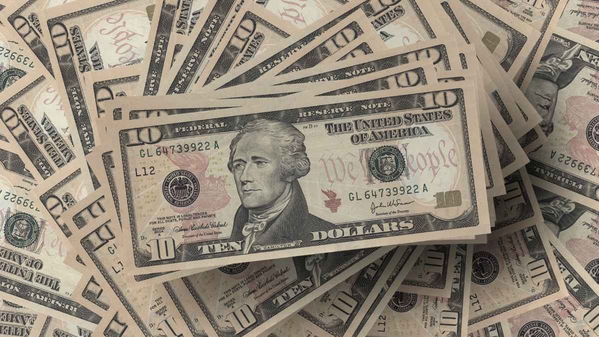 Dolar Ve Euro'ya Yatırım Yapanlar Dikkat! Uzmanı Uyarılarını Sıraladı