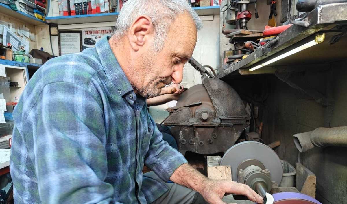 Esnafın Bayram Mesaisi Başladı! Bıçakçılar Ve Baharatçılar Iş Başında (2)