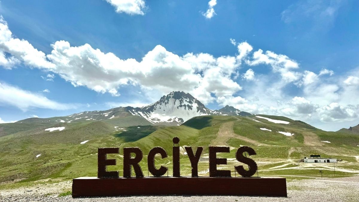 Kayseri’de Bayramda Zirve Keyfi Ertelendi! Erciyes Yarın Açılıyor (4)