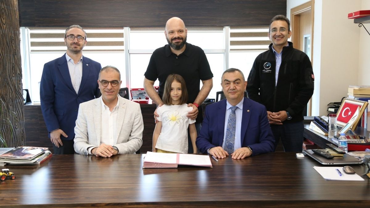 Kayseri'de Bir Çalışma Daha! Erciyes'in Rengi Değişiyor (2)
