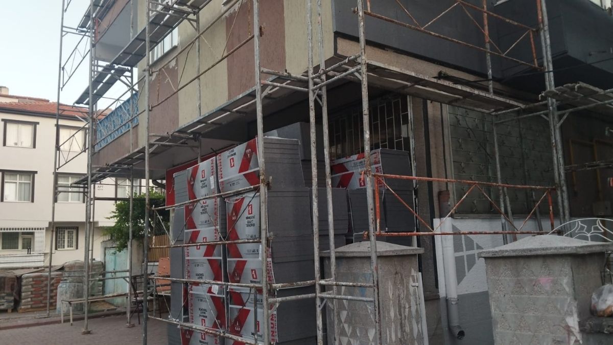 Kayseri’de Deprem Gerçeği! Binalarda Dış Cephe Yenilemesi Ne Kadar Yeterli (1)