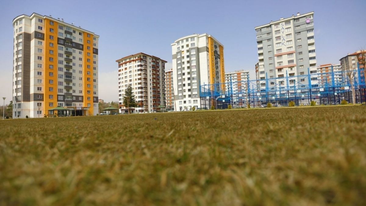 Kayseri’de Mahalleler Baştan Sona Değişiyor! 70 Blok, 3 Bin Daire, 100 Dükkan Tamamlandı (1)