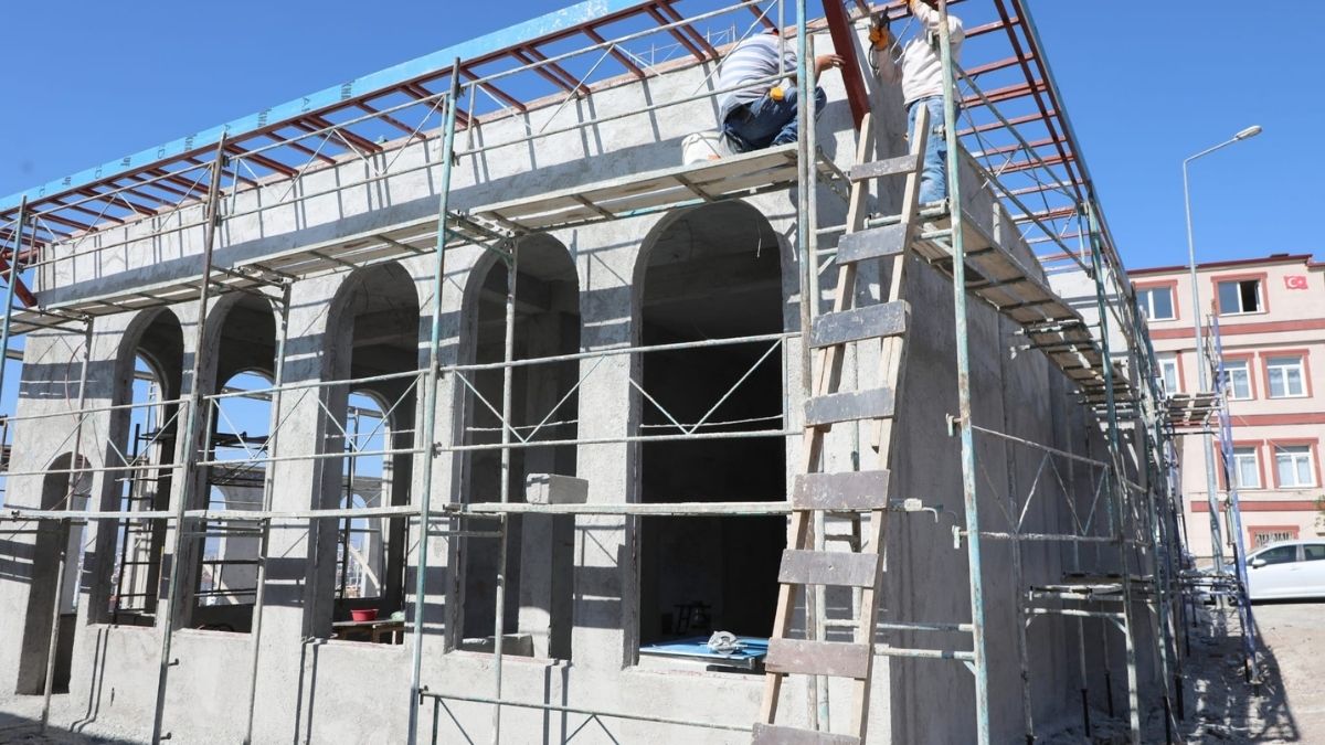Kayseri'de O Mahalleye Bir Cami Daha! Başkan Palancıoğlu Yerinde Inceledi (1)
