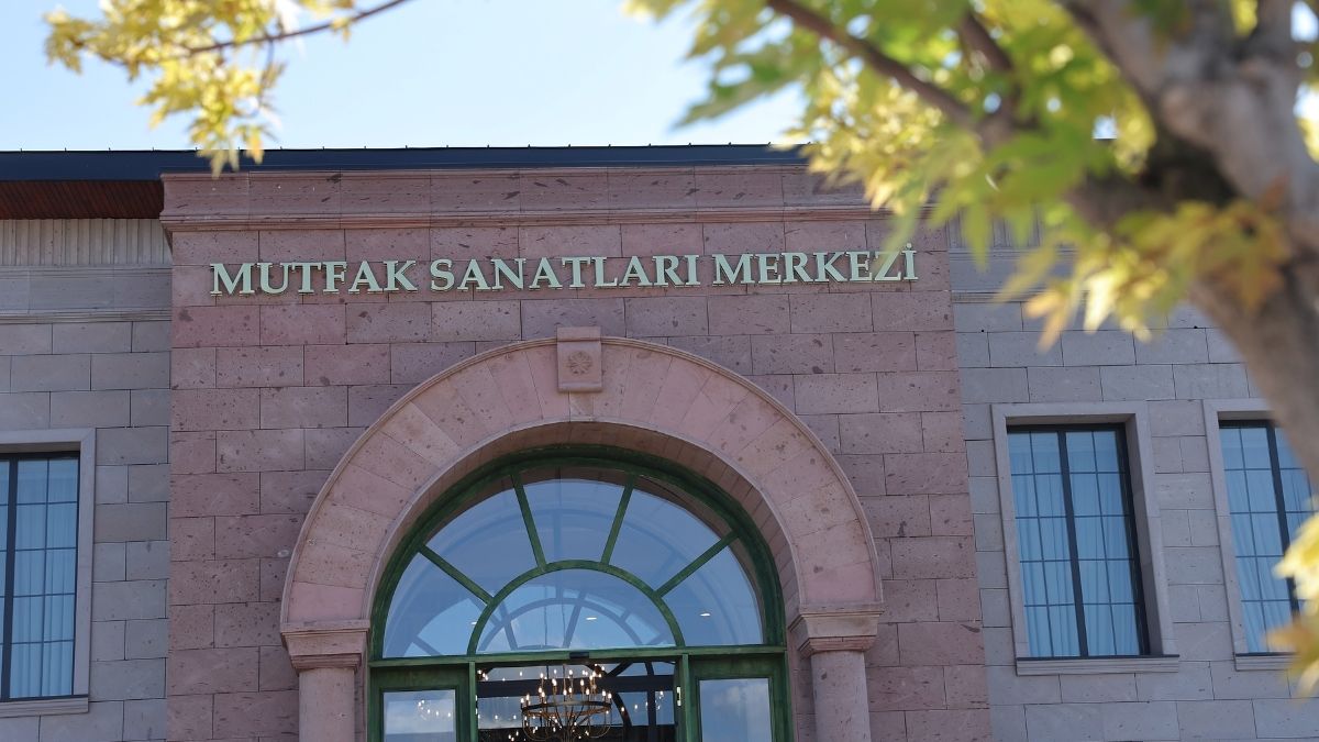 Kayseri'de Öğrencilere Müjde! Bu Bölüme Girenlere Önce Burs Sonra Iş (3)