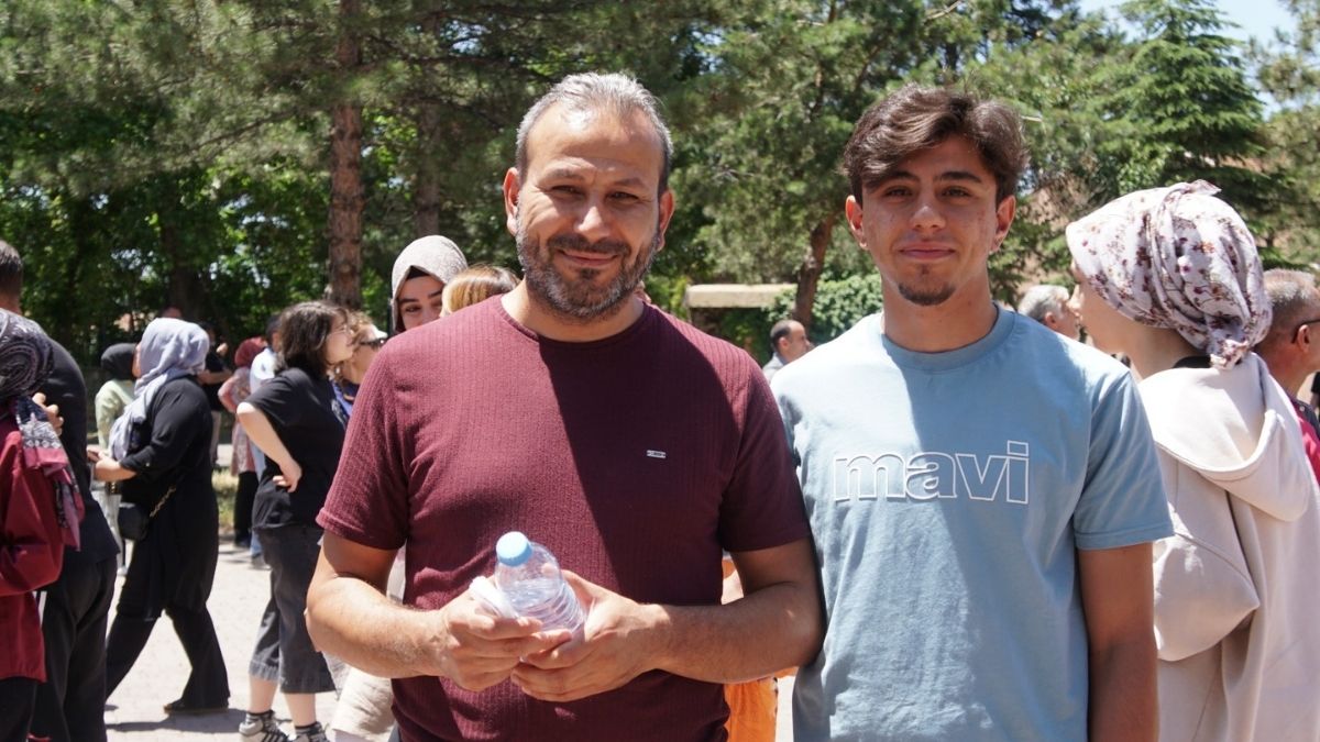Kayseri’de Sınav Sonrası Öğrenciler Ne Söyledi  (3)