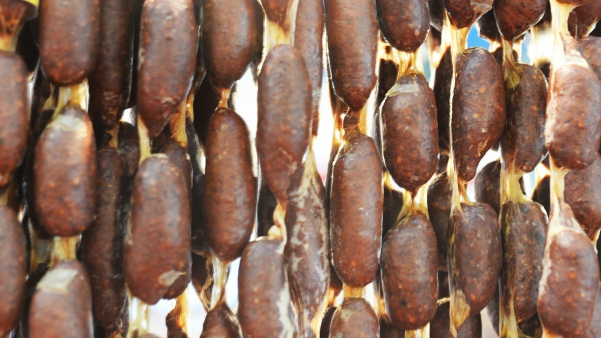 Kayserili Ünlü Sucuk Firması Ifşa Oldu! İçinde Ne Ararsan Var (1)