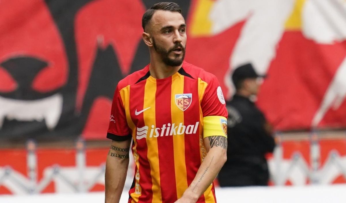 Kayserisporda Iki Futbolcu Süper Lig (3)